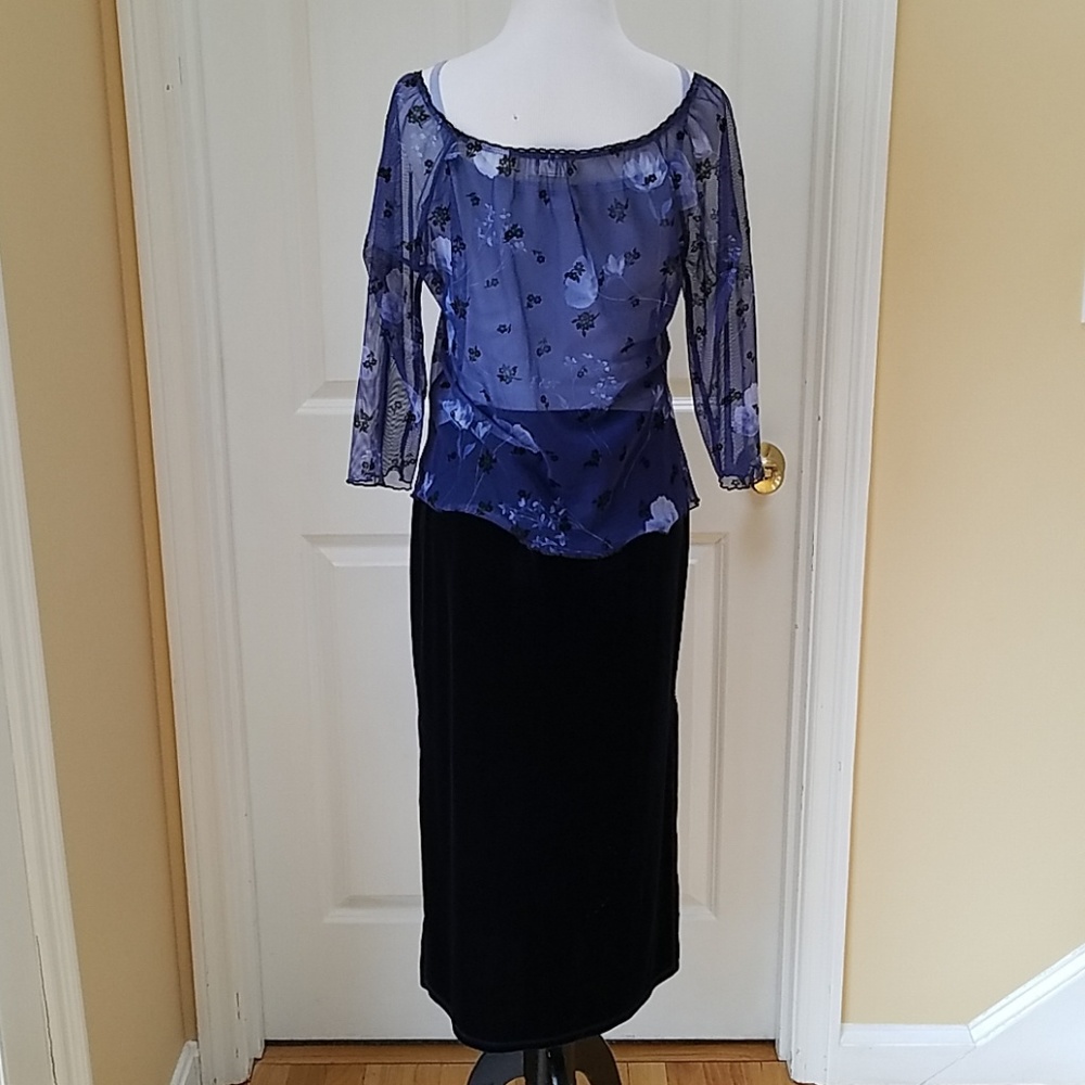 Blue three piece floral recital outfit. Girls L - Picture 2 of 5